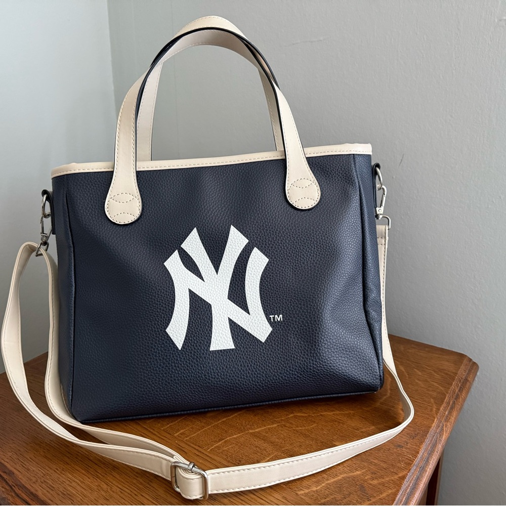 New York Yankees Crossbody Handbag